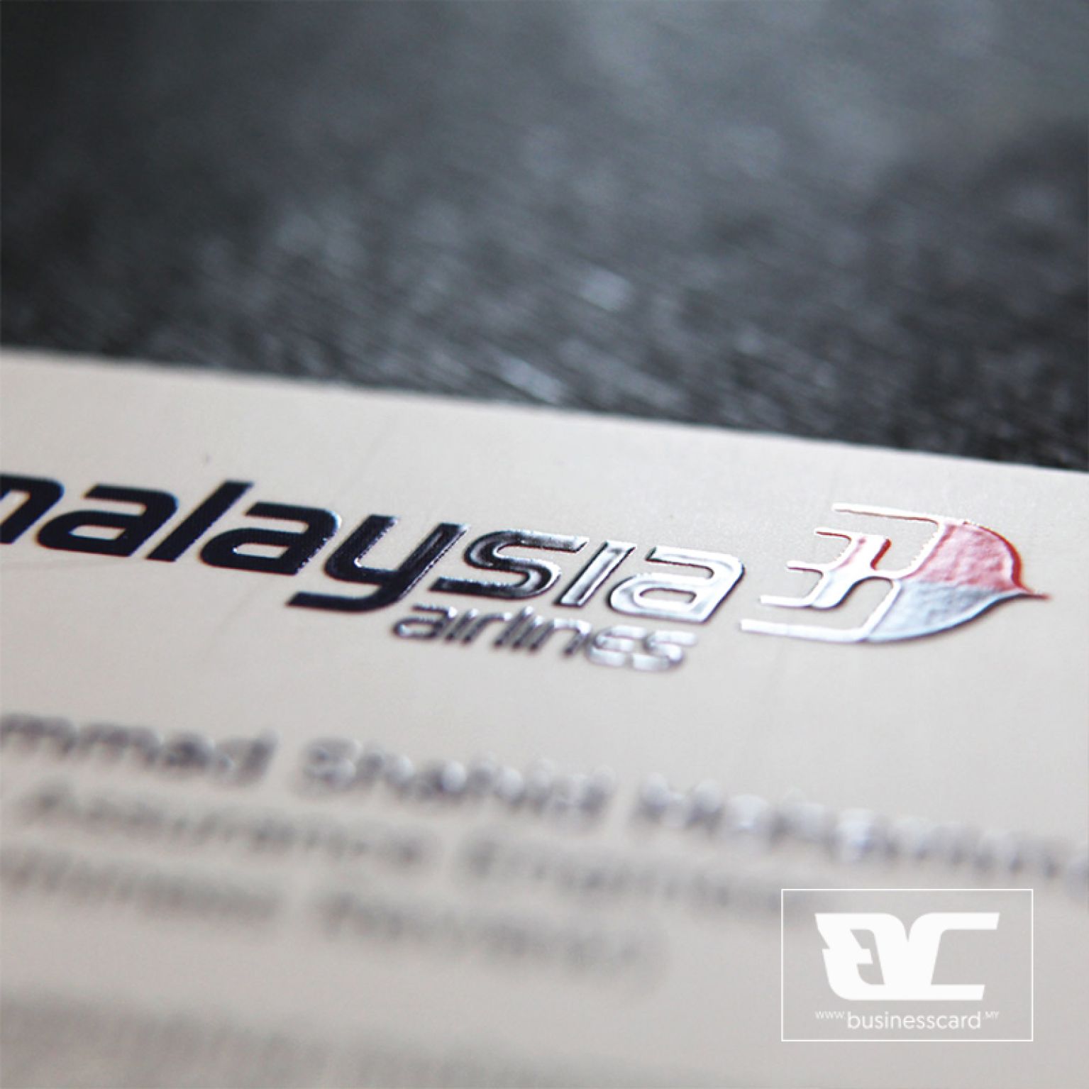 SpotUV Business Cards package image 02 d3590ab5